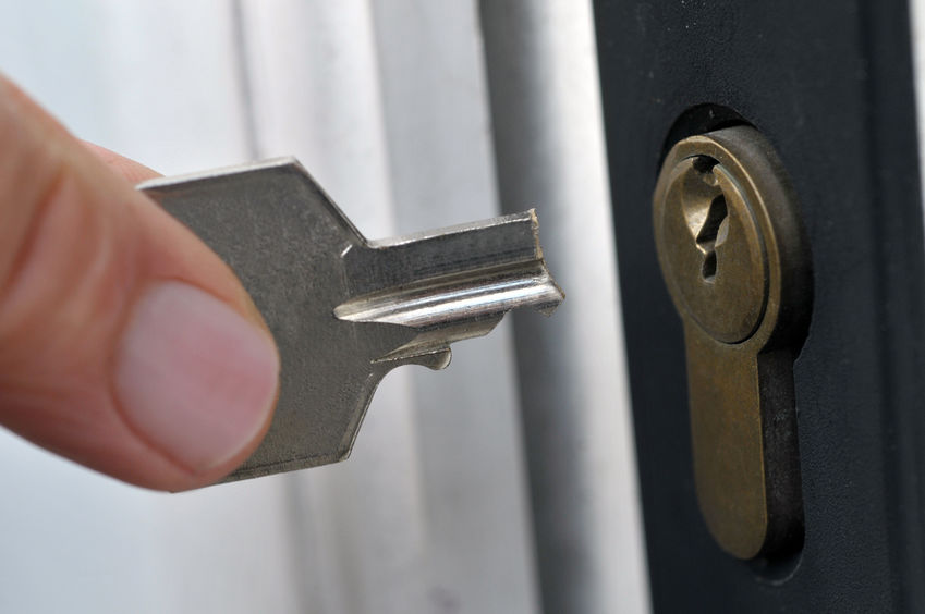 Looking For A Professional Locksmith In Tamarac Good Guys Locksmith looking-for-a-professional-locksmith-in-tamarac-good-guys-locksmith